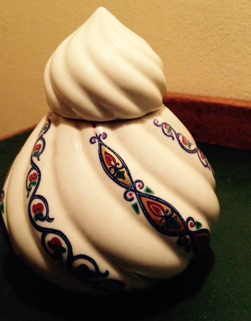 Porseleinen pot Byzantium voor Elizabeth Arden