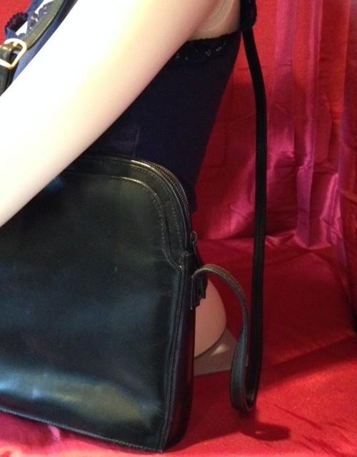 Donkerblauwe vintage lederen crossbody tas