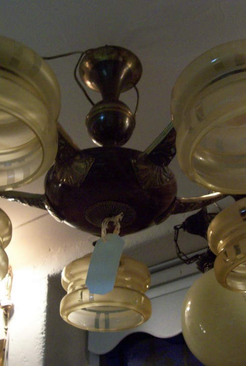 Art-deco hanglamp met glazen kappen