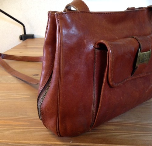 Mooie bruin lederen vintage tas van Burkely’s Leather House