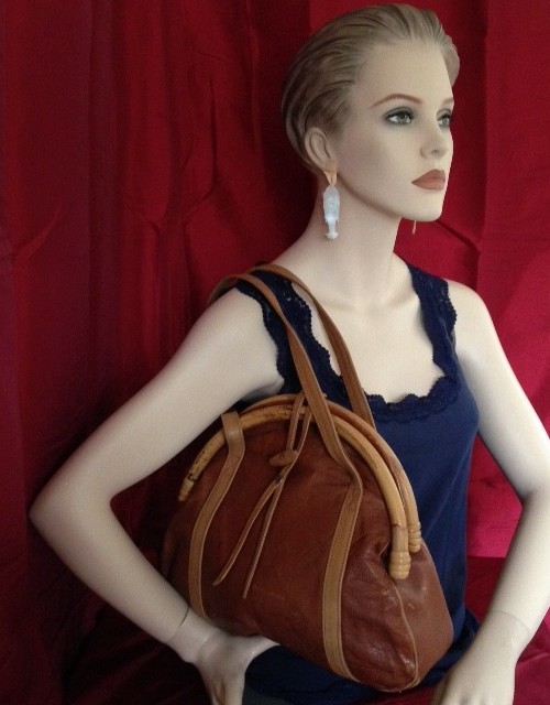 Gave retro vintage handtas met bamboe beugel uit de seventies