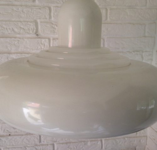 Space age seventies pendellamp imposant met wit metalen kap