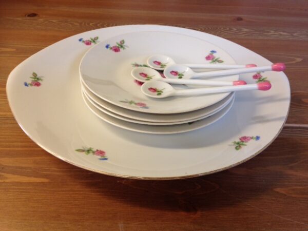 Brocante porseleinen servies met porselein lepels vol roze roosjes - Afbeelding 4