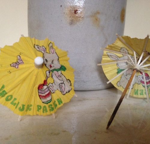 set van 2 schattige brocante Pasen papieren parasol prikkers