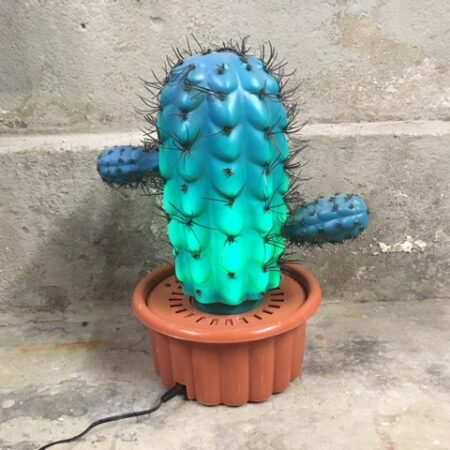 Retro seventies cactus lamp