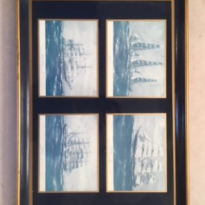 Vintage nautisch dienblad of tray van hout met zeilschepen onder glas