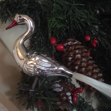 Antieke oude Kerst vogel van dun geblazen glas op klem en 2 poten 1950