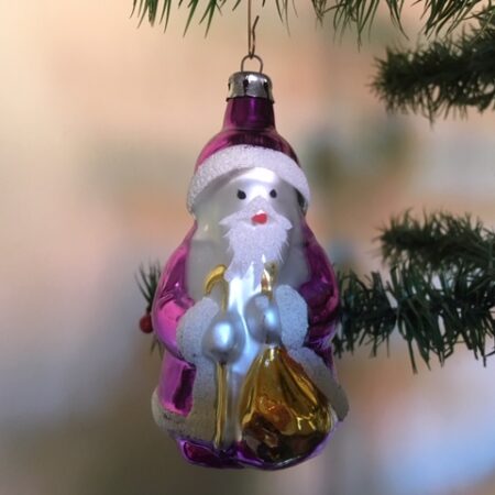 Oude grote kerstman van geblazen glas in goud en paars 2e helft 1900