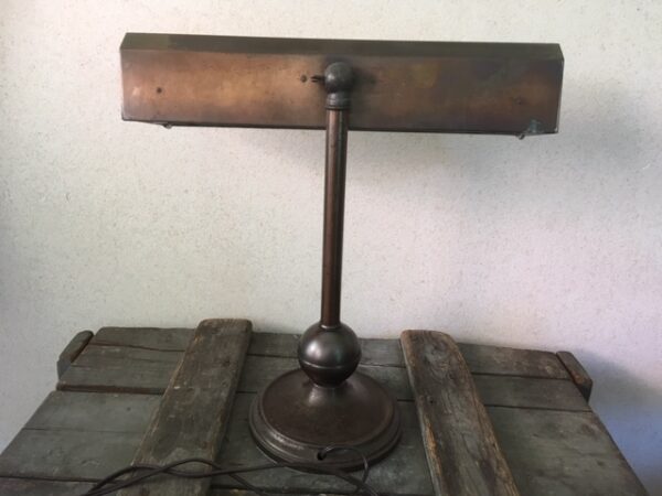 Industriele koperen bureaulamp uit inboedel van de SS Rotterdam - Afbeelding 5