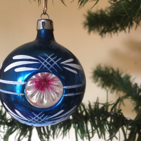 Oude retro kerstbal met 3 x reflex of krater in blauw 1e helft 1900