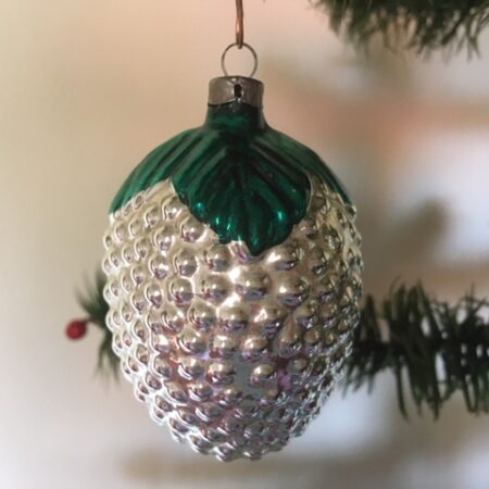 Antieke oude kerstbal een druif van vliesdun geblazen glas 1e kwart 1900