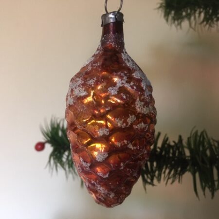 Antieke oude koper kleurige dennenappel van dun geblazen glas 1e kwart 1900
