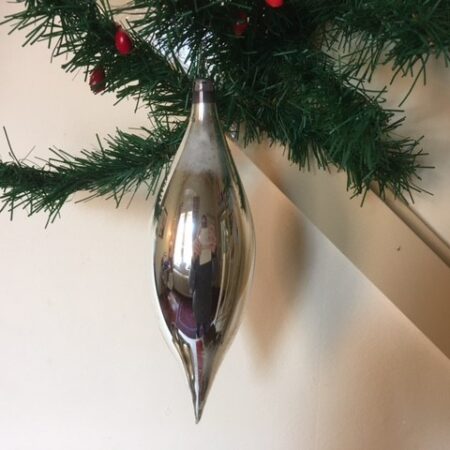 Oude antieke giga grote, gladde dikke, pegel van dun geblazen glas in zilver 1e helft 1900