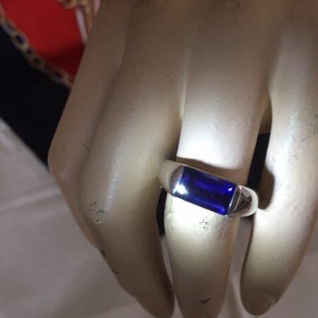 Modern style 14 karaat witgouden ring met tanzaniet