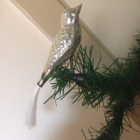 Antieke oude Kerst vogel van dun geblazen glas in zilver 1e helft 1900