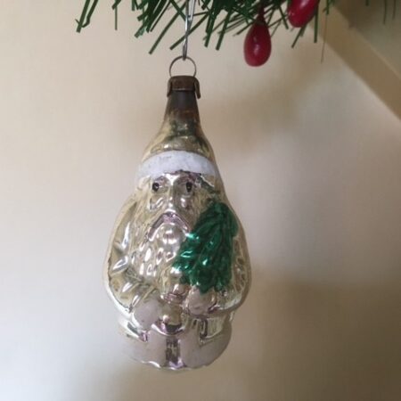 Oude antieke kerstman van dun geblazen glas in zilver en wit 1e helft 1900
