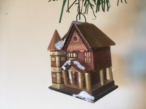 Oud klein huis een bijzondere kerstboom hanger van geplet stro 2e helft 1900 - Afbeelding 3