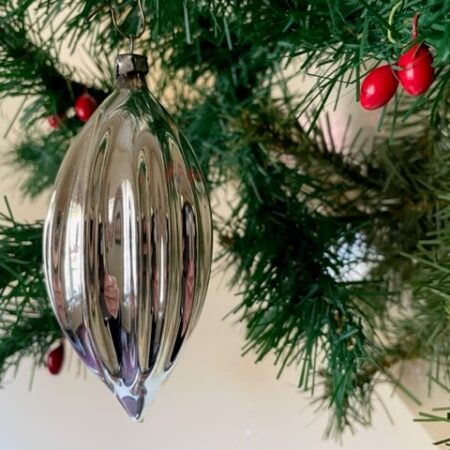 Antieke oude geribde kerstbal druppel van dun geblazen glas 1e kwart 1900