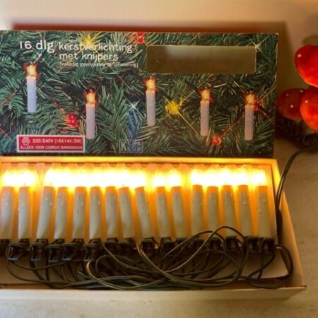 Doos met 16 heldere kerstlampjes laatste kwart 1900