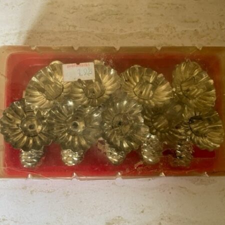 Vintage een plastic doos met 9 kerstboom knijpers van de Profimarkt voor 1985