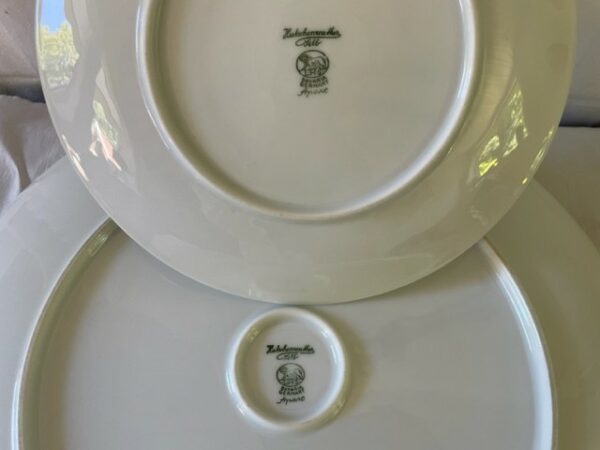 9 delige set porseleinen fruitbordjes en grote schotel van Hutschenreuter 1958-1966 - Afbeelding 7