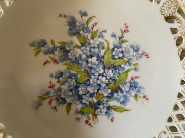 2 opengewerkte of pierced schalen van Schumannn Arzberg Tradition decor Forget me not of vergeet-me-niet - Afbeelding 4