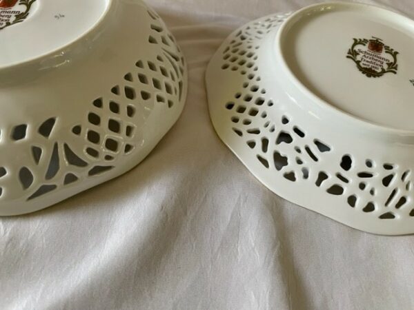 2 opengewerkte of pierced schalen van Schumannn Arzberg Tradition decor Forget me not of vergeet-me-niet - Afbeelding 8
