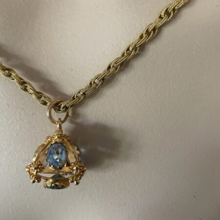 Mid-century Italiaanse 18 kt. geelgouden hanger of bedel in Etruskische stijl