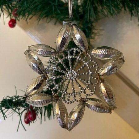Antieke oude Gablonzer kerstbal een ster van dun geblazen glas en metaal in zilver 1920-1930