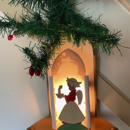 Beeldschone retro houten lamp met Kerst engel 1950-1960