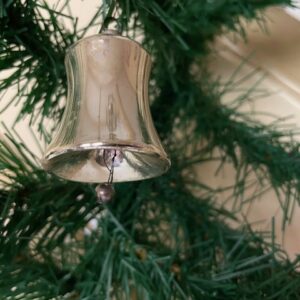 Antieke kleine Kerst klok van dun geblazen glas in zilver 1e kwart 1900