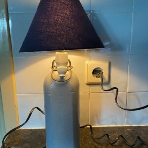 Kruiklamp in grijsblauw met lavendel blauwe kap - Image 2