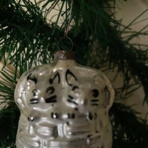 Antieke oude kerstbal van dun geblazen glas een mand met 2 poezen 1e helft 1900 - Afbeelding 3