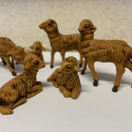 Koppel van 6 bruine schapen van early plastics 1950-1960