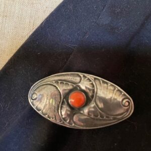 Art-deco zilveren broche met bloedkoraal van Fons Reggers 1925-1934 - Afbeelding 2