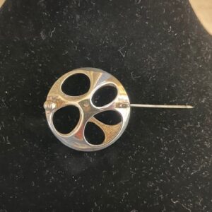 Zilveren design broche van Riet Neerincx voor Begeer Voorschoten 1964 - Afbeelding 2