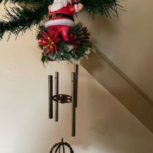 Retro plastic en messing Kerst dromenvanger of wind chimes 1950-1960