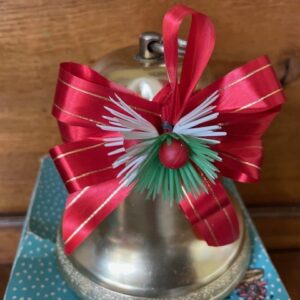 Retro oude muziekdoos een Kerst klok in gouden kleur datering Japan 1950 - Afbeelding 3