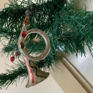Antieke oude kerstbal een trompet van dun geblazen glas in groen, oranje en rood 1e kwart 1900 - Afbeelding 4