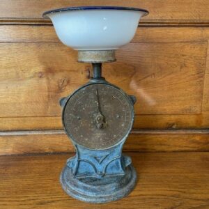 Oude antieke Salter's family scale weegschaal van gietijzer en messing begin 1900
