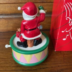 Retro, oude Kerst mechanische speeldoos met "Jingle bells" - Afbeelding 2
