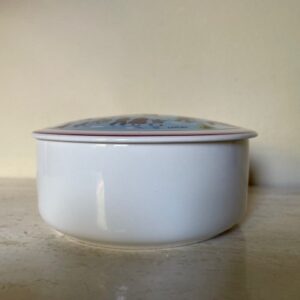 Villeroy & Boch dekseldoos voor snoepjes decor "Christmas" van Gerard Laplau uit de Naif serie 1980 - Afbeelding 8