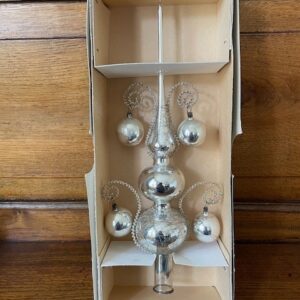 Antieke oude Kerst piek met 4 ballen aan leonisch draad van dun geblazen glas in zilver 1950-1960 - Afbeelding 11