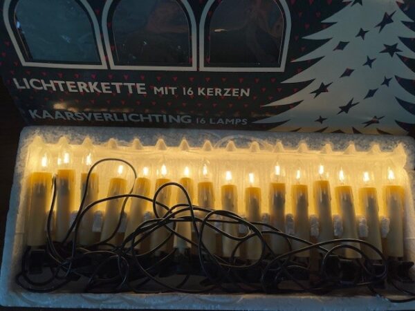 Doos met lichterkette of 16 kerstlampjes op klemmen - Afbeelding 4
