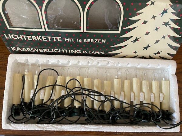 Doos met lichterkette of 16 kerstlampjes op klemmen - Afbeelding 3