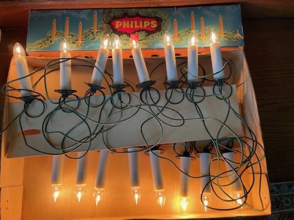 Antieke doos met Philips kerstverlichting op ronde metalen veren 1930-1940 - Afbeelding 2