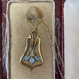 18 kt. geelgouden collier met hanger in art-nouveau stijl met robijn, opaal en venster emaille - Afbeelding 10