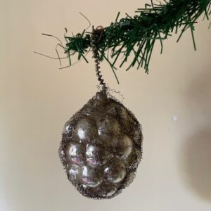 Antieke kerstbal een braam van vliesdun geblazen glas omwonden met leonisch draad 1900 - Afbeelding 4