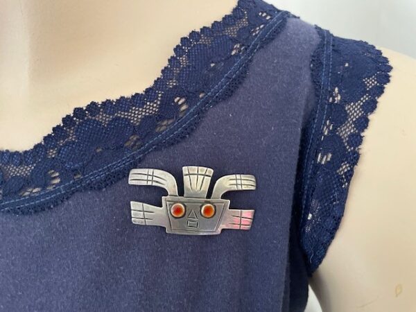 Flinke 1e gehalte gestyleerde zilveren Zuid Amerikaanse broche.