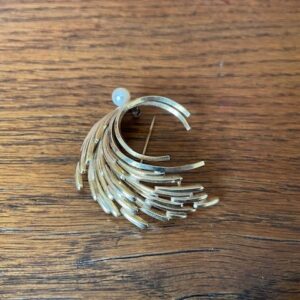 14 kt. geelgouden gestyleerde broche met Akoya parel Pforzheim 1960 - Afbeelding 7